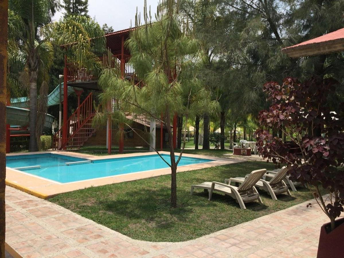 Parque Girasoles Balneario & Cabanas San Francisco del Rincón المظهر الخارجي الصورة