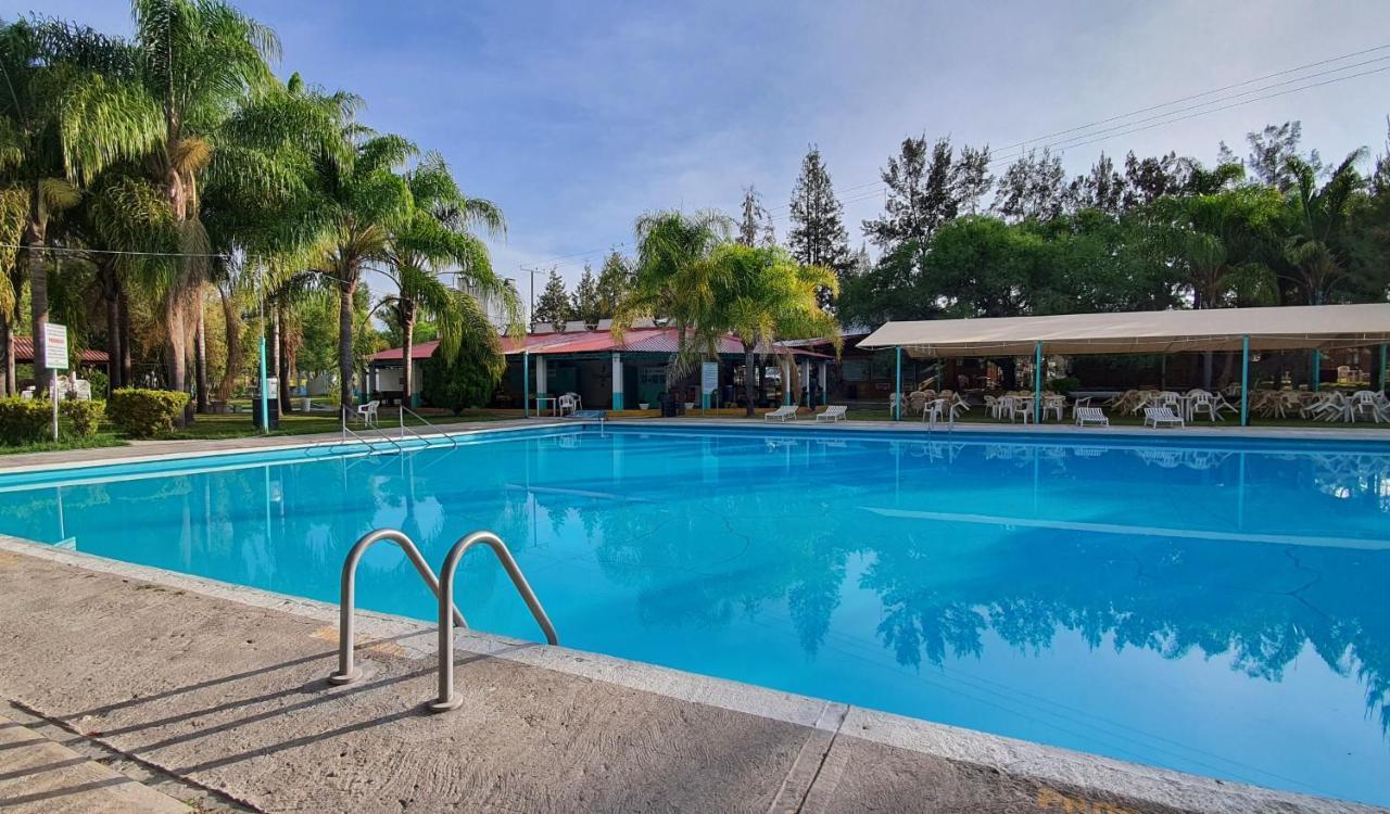 Parque Girasoles Balneario & Cabanas San Francisco del Rincón المظهر الخارجي الصورة
